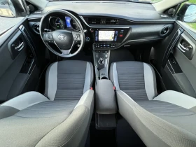 Toyota Auris HYBRID ТОП СЪСТОЯНИЕ КАПАРИРАН , снимка 11