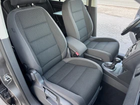 VW Touran 1.6TDi DSG 7 места, снимка 9