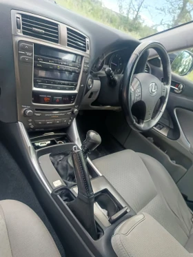 Lexus IS 220d 2.2d | Mobile.bg    12