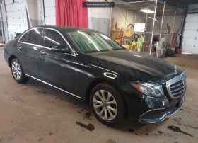 Mercedes-Benz E 300 4MATIC, клип двигател* 