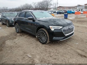 Audi E-Tron Premium Plus