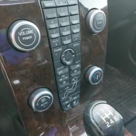 Volvo S40 2.4 i-LPG, снимка 12 - Автомобили и джипове - 53648188