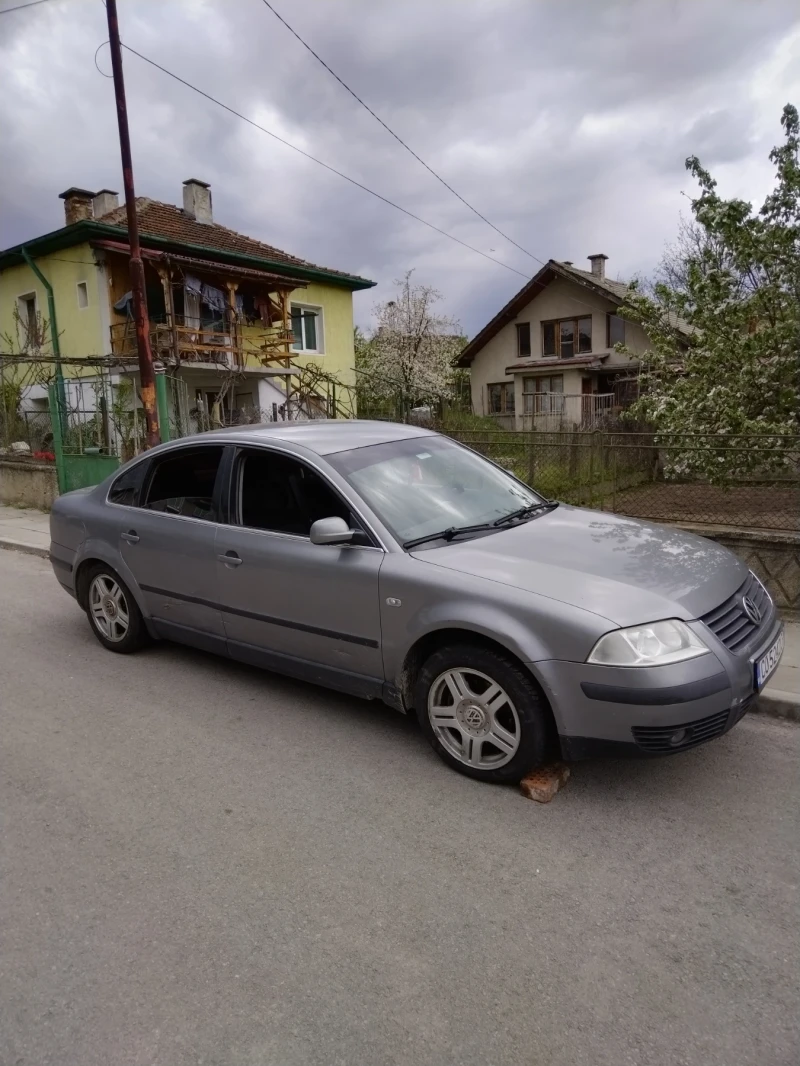 VW Passat 1.9, снимка 1 - Автомобили и джипове - 46897556