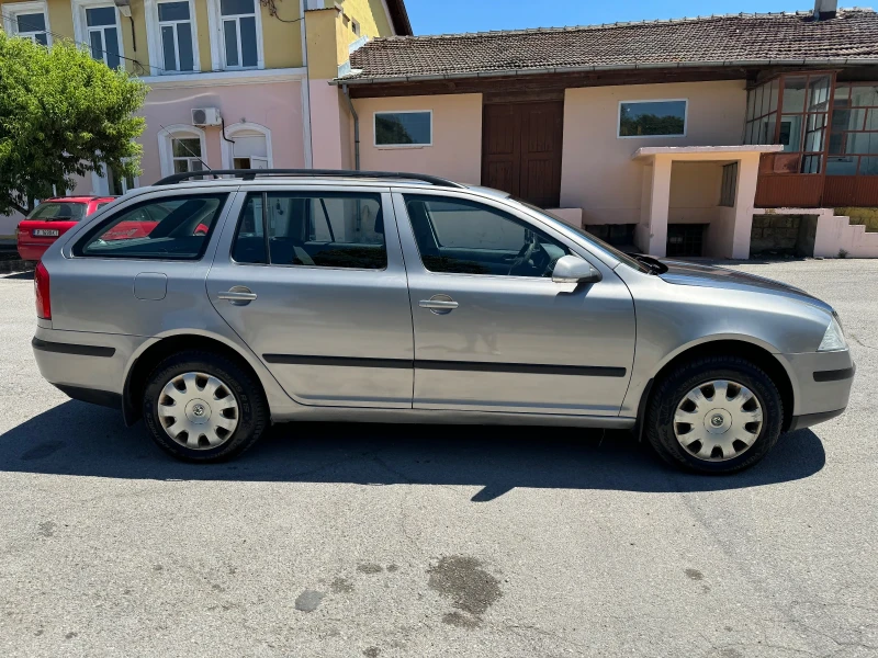 Skoda Octavia 1.9TDI 4x4, снимка 2 - Автомобили и джипове - 47438385