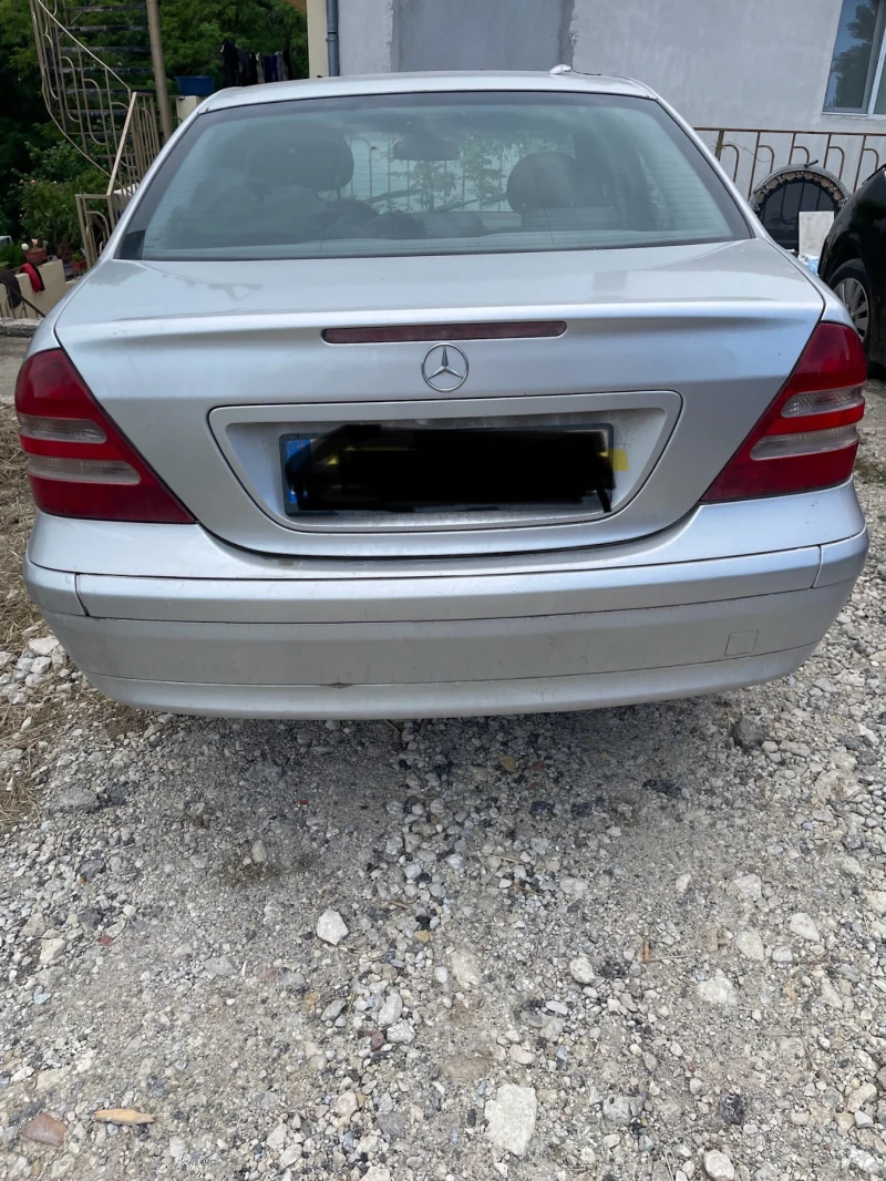 Mercedes-Benz C 200, снимка 4 - Автомобили и джипове - 47818202