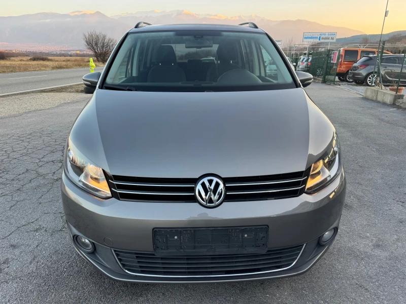 VW Touran 1.6TDi DSG 7 места, снимка 2 - Автомобили и джипове - 48337512