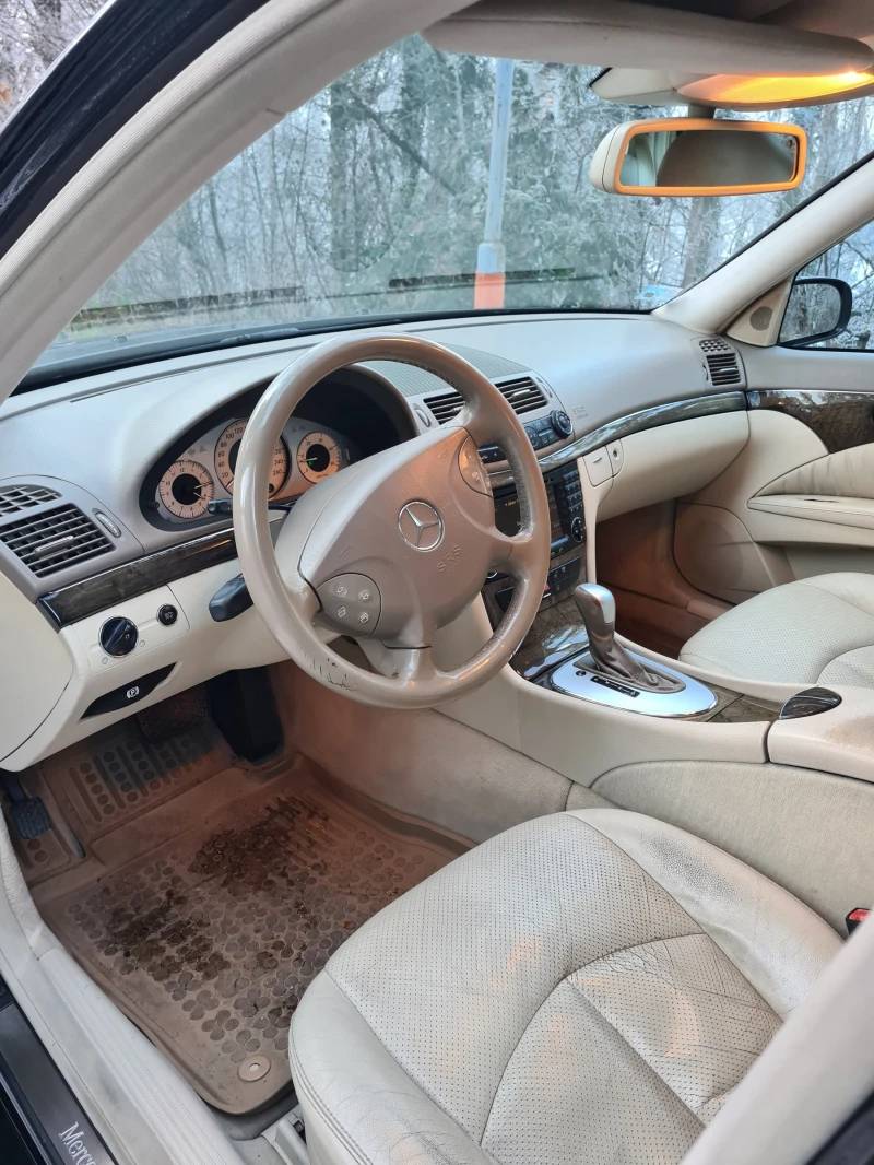 Mercedes-Benz E 280 CDI, снимка 11 - Автомобили и джипове - 48574297