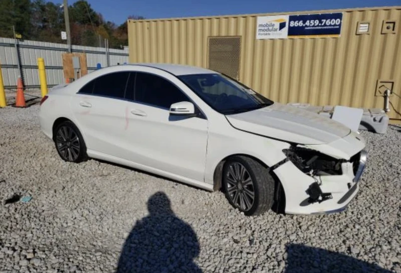 Mercedes-Benz CLA 250, снимка 2 - Автомобили и джипове - 48630151