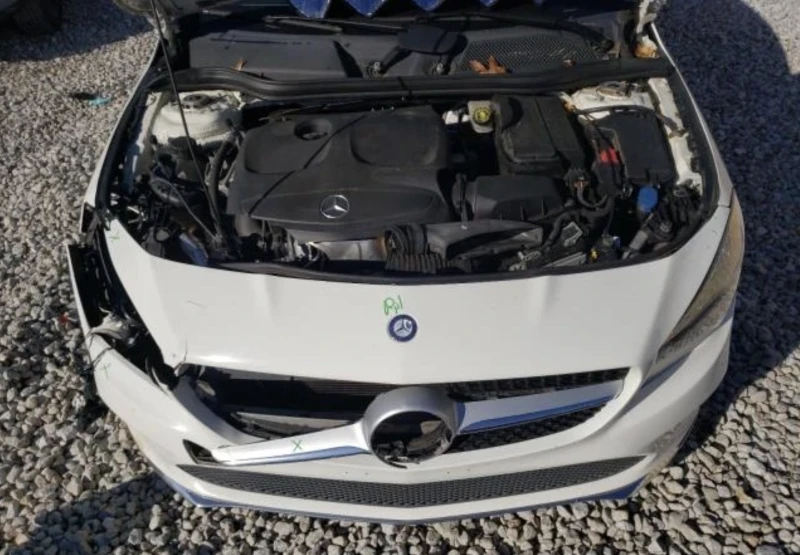 Mercedes-Benz CLA 250, снимка 7 - Автомобили и джипове - 48630151