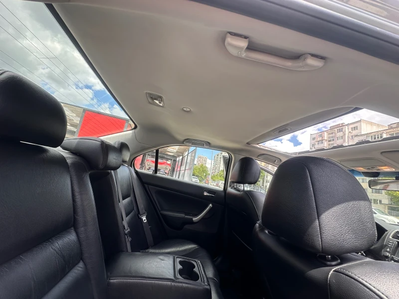 Honda Accord 2.4 Executive Щвейцария, снимка 13 - Автомобили и джипове - 52333425