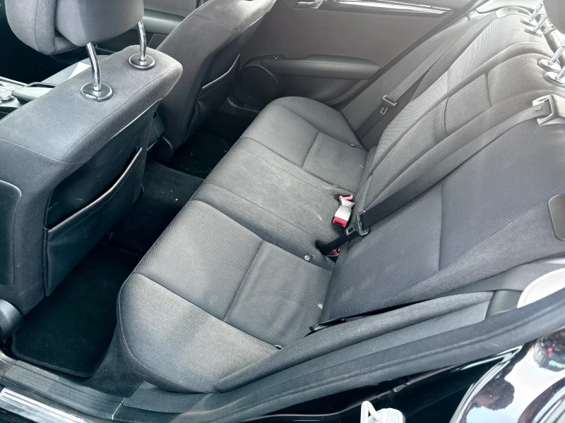 Mercedes-Benz C 220 2.2 cdi, снимка 11 - Автомобили и джипове - 52285818