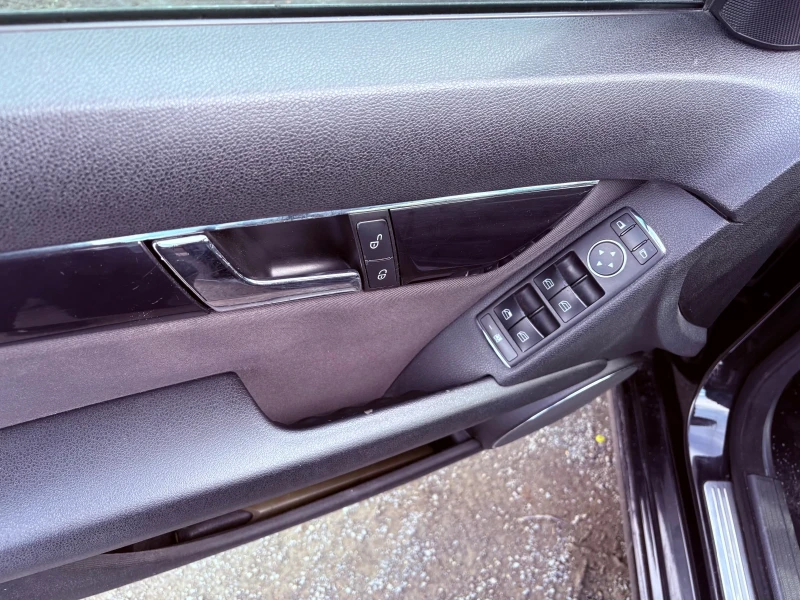 Mercedes-Benz C 220 2.2 cdi, снимка 7 - Автомобили и джипове - 52285818
