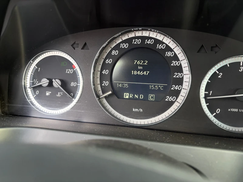 Mercedes-Benz C 220 2.2 cdi, снимка 5 - Автомобили и джипове - 52285818