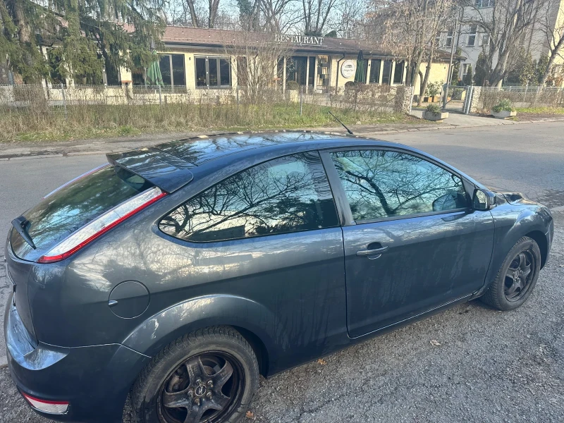 Ford Focus 2.0, снимка 4 - Автомобили и джипове - 52857543