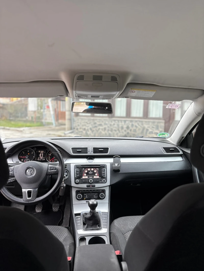 VW Passat 2.0TDI BLUEMOTION, снимка 9 - Автомобили и джипове - 52905280