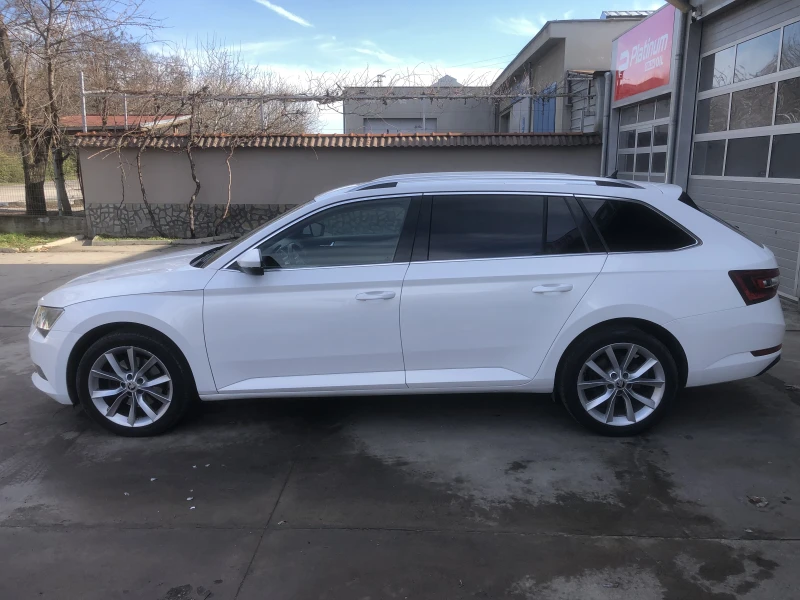 Skoda Superb, снимка 6 - Автомобили и джипове - 52921220