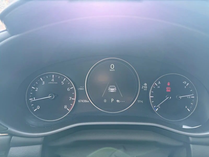 Mazda 3 2.5 Skyactiv, снимка 6 - Автомобили и джипове - 52965594