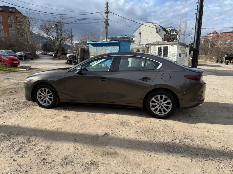 Mazda 3 2.5 Skyactiv, снимка 3 - Автомобили и джипове - 52965594