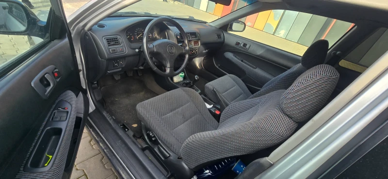 Honda Civic 1.4iS, снимка 5 - Автомобили и джипове - 52972424