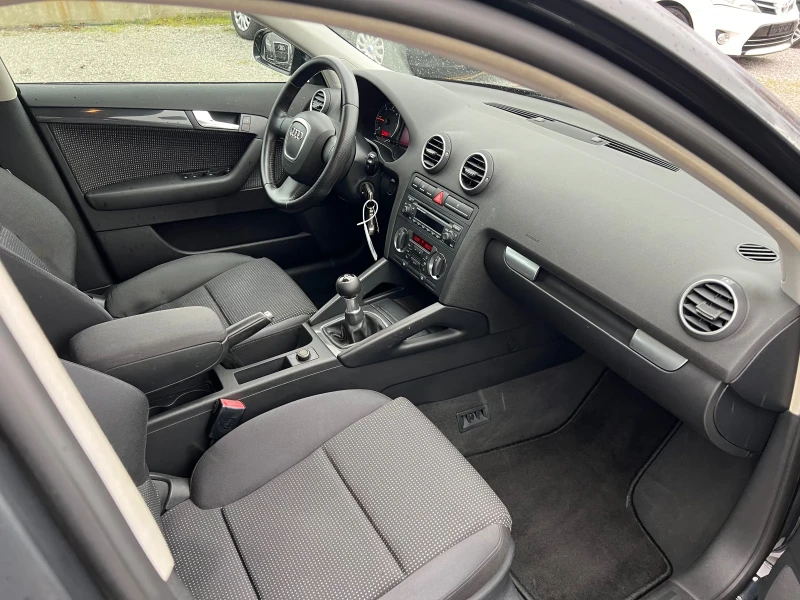 Audi A3 1.9TDI Sportback/paktronik, снимка 9 - Автомобили и джипове - 53009268