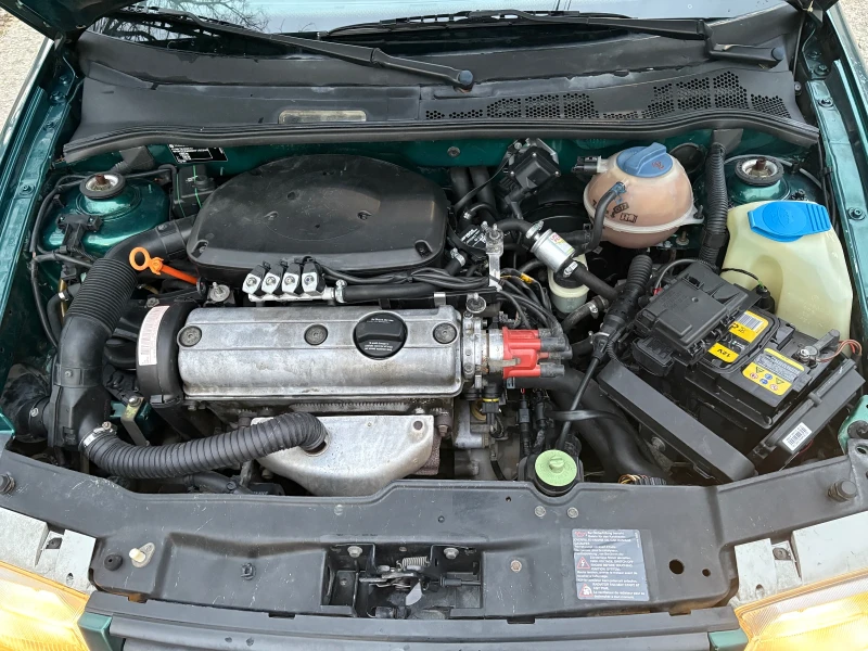 VW Polo 1, 4i газ, снимка 13 - Автомобили и джипове - 53143296