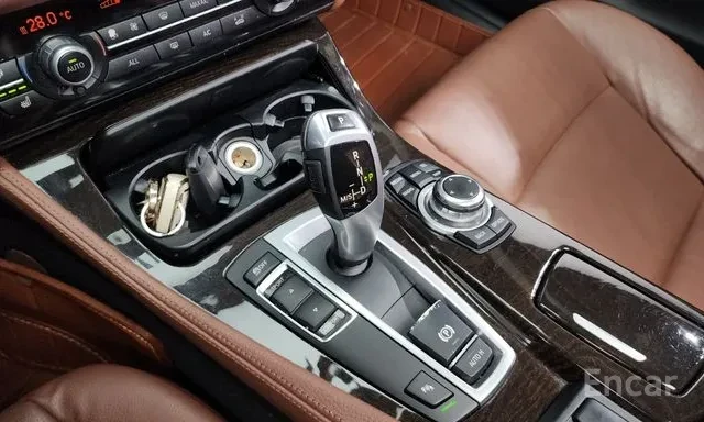 BMW 520 Гаранция 6 месеца на двигател и скоростна кутия., снимка 7 - Автомобили и джипове - 53247001