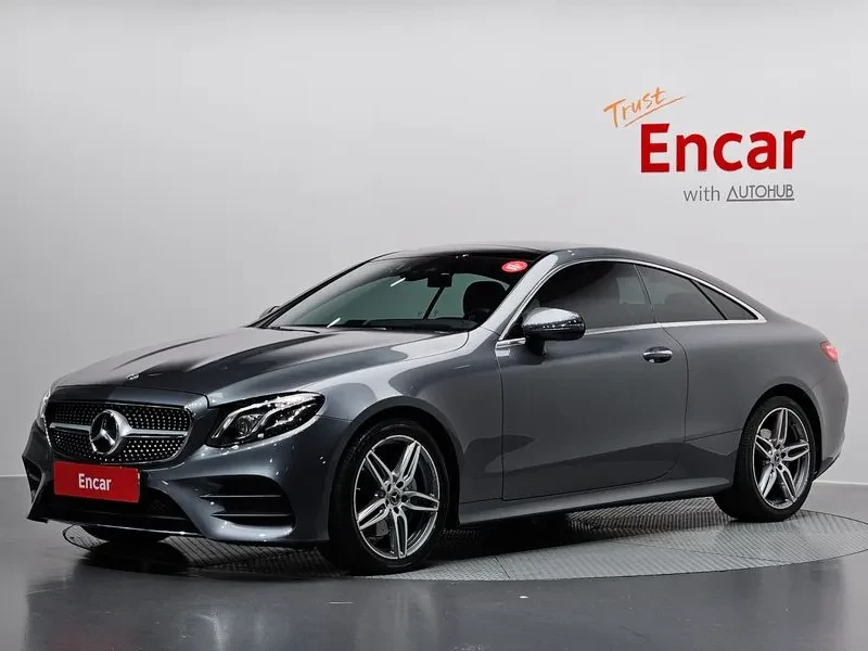 Mercedes-Benz E 200 W213 E220D Coupe