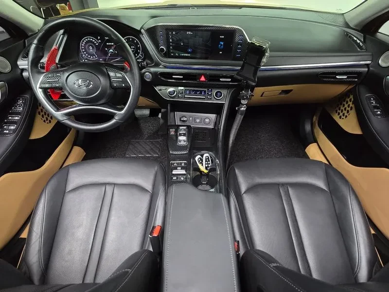 Hyundai Sonata 2.0 Premium Millennial, снимка 7 - Автомобили и джипове - 56130692
