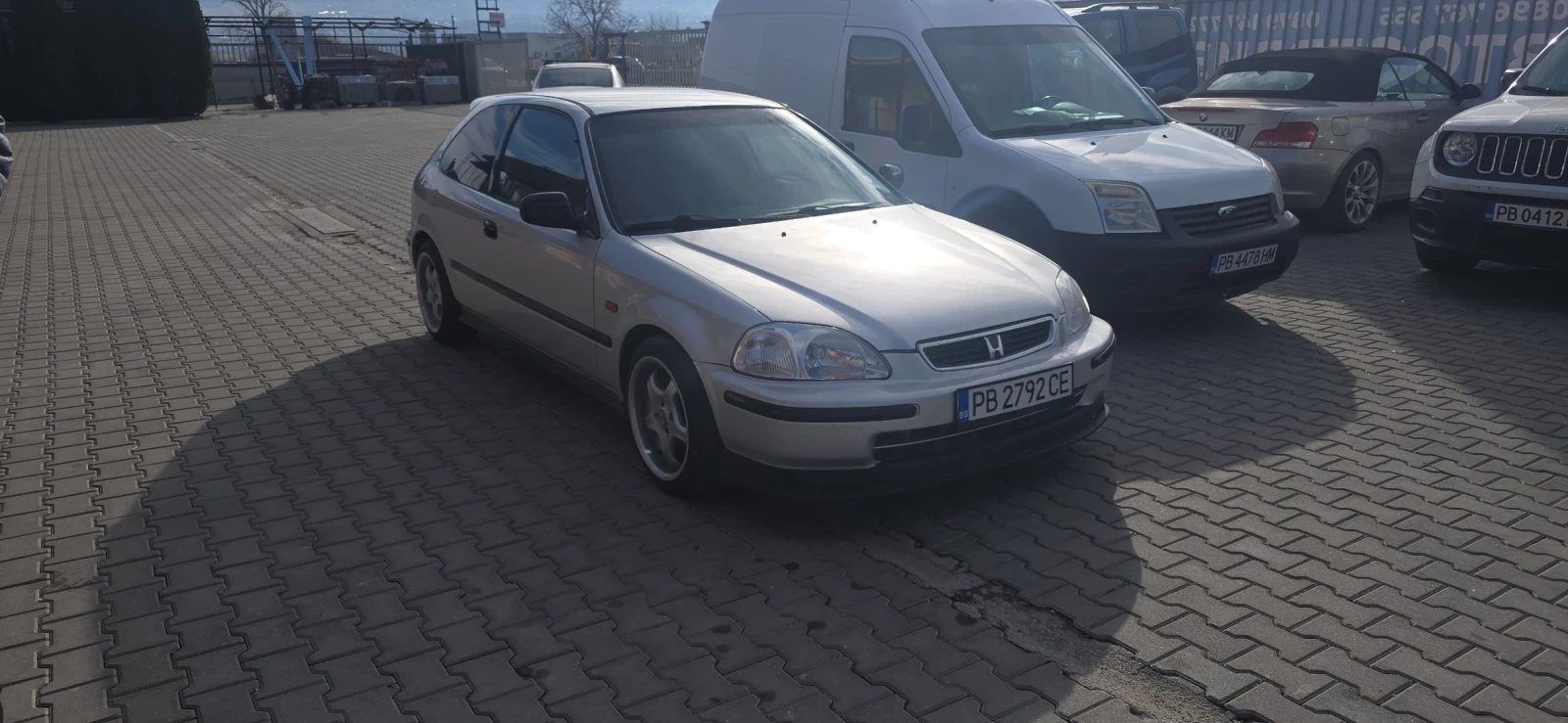 Honda Civic 1.4iS, снимка 1