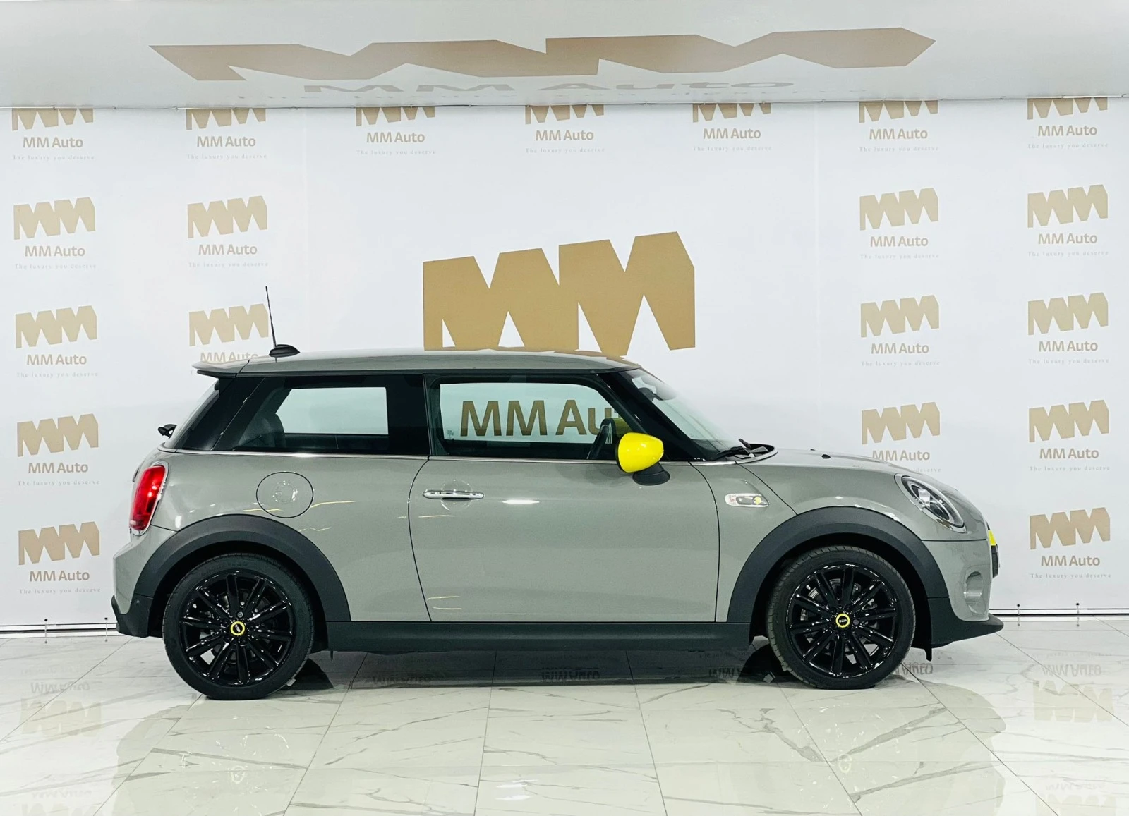 Mini Cooper SE - изображение 3