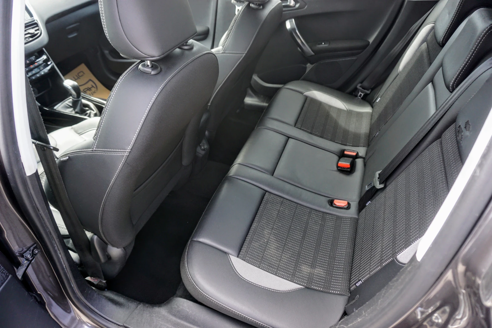 Peugeot 2008 1.6 BLUEHDI ALLURE  | Mobile.bg   13