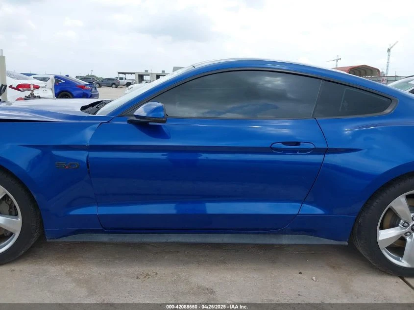 Ford Mustang 5.0L V-8 DI, DOHC, VVT, 460HP Rear Wheel Drive - изображение 7