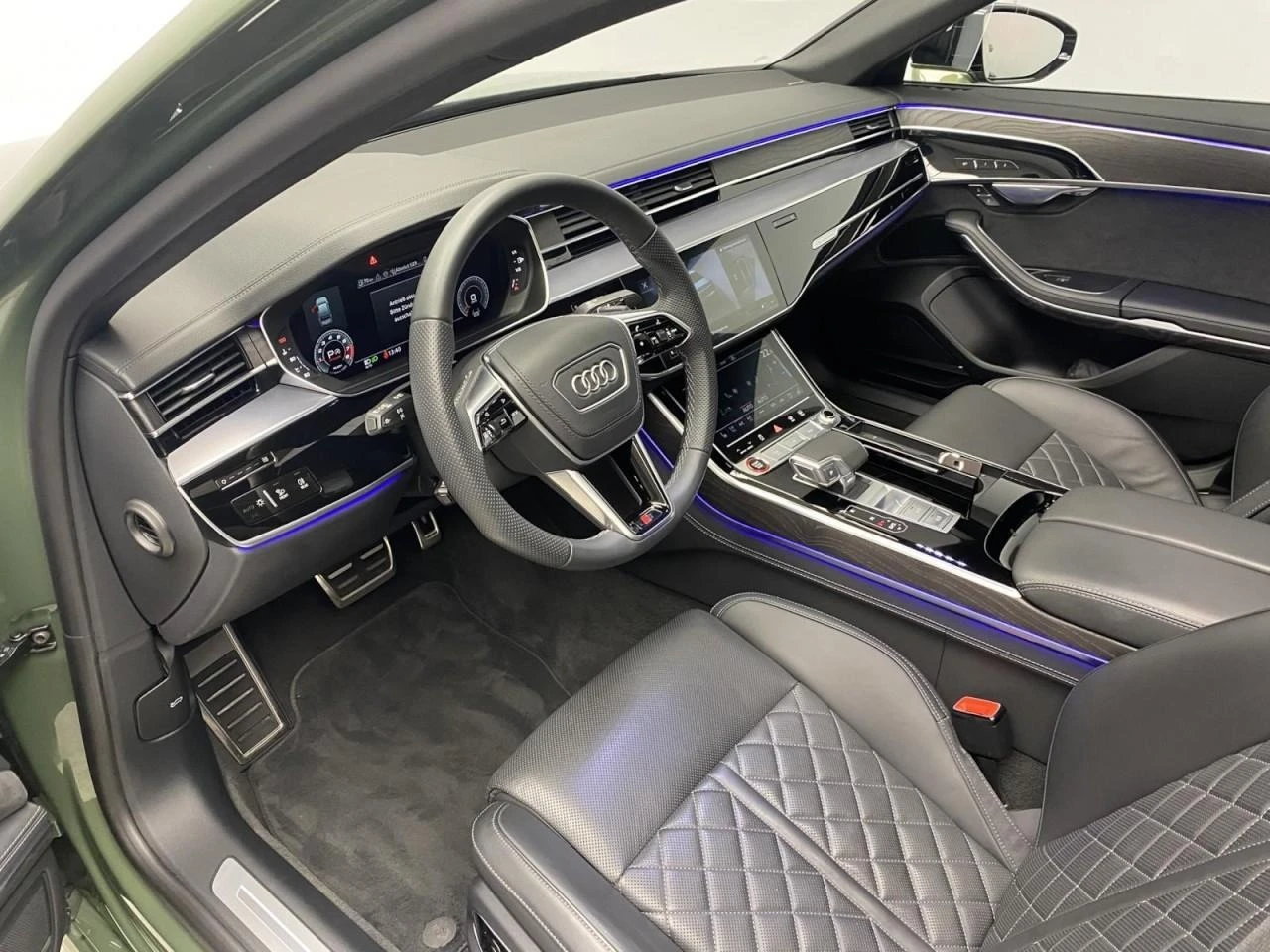 Audi S8 TFSI QUATTRO B&O 360 PANO MATRIX - изображение 7