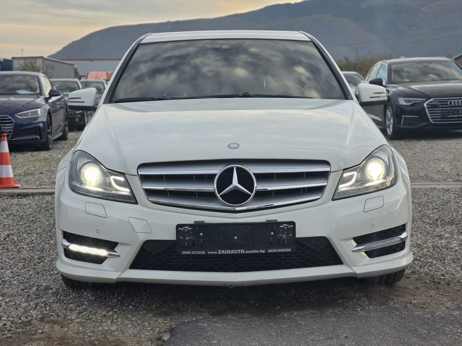 Mercedes-Benz C 250 204k.c. AMG Пакет Топ Състояние - изображение 8