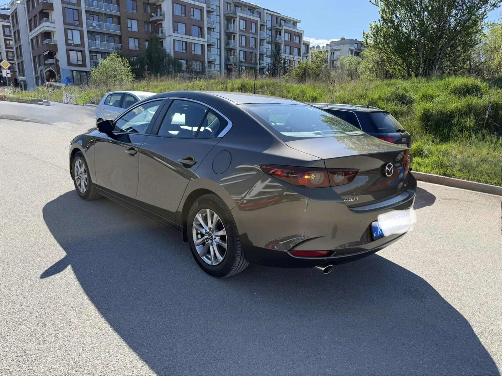 Mazda 3 2.5 Skyactiv, снимка 7 - Автомобили и джипове - 54028194