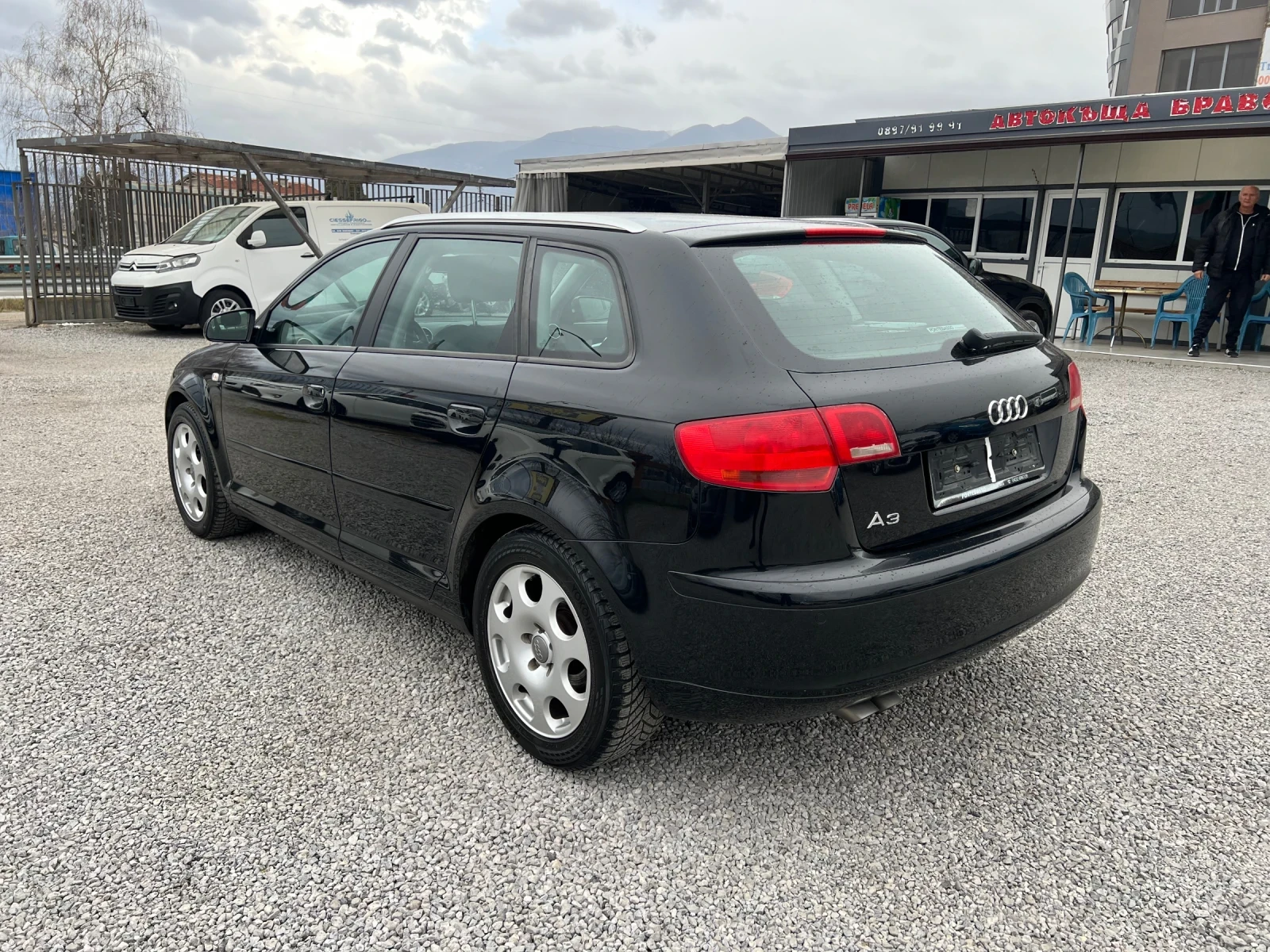 Audi A3 1.9TDI Sportback/paktronik - изображение 4