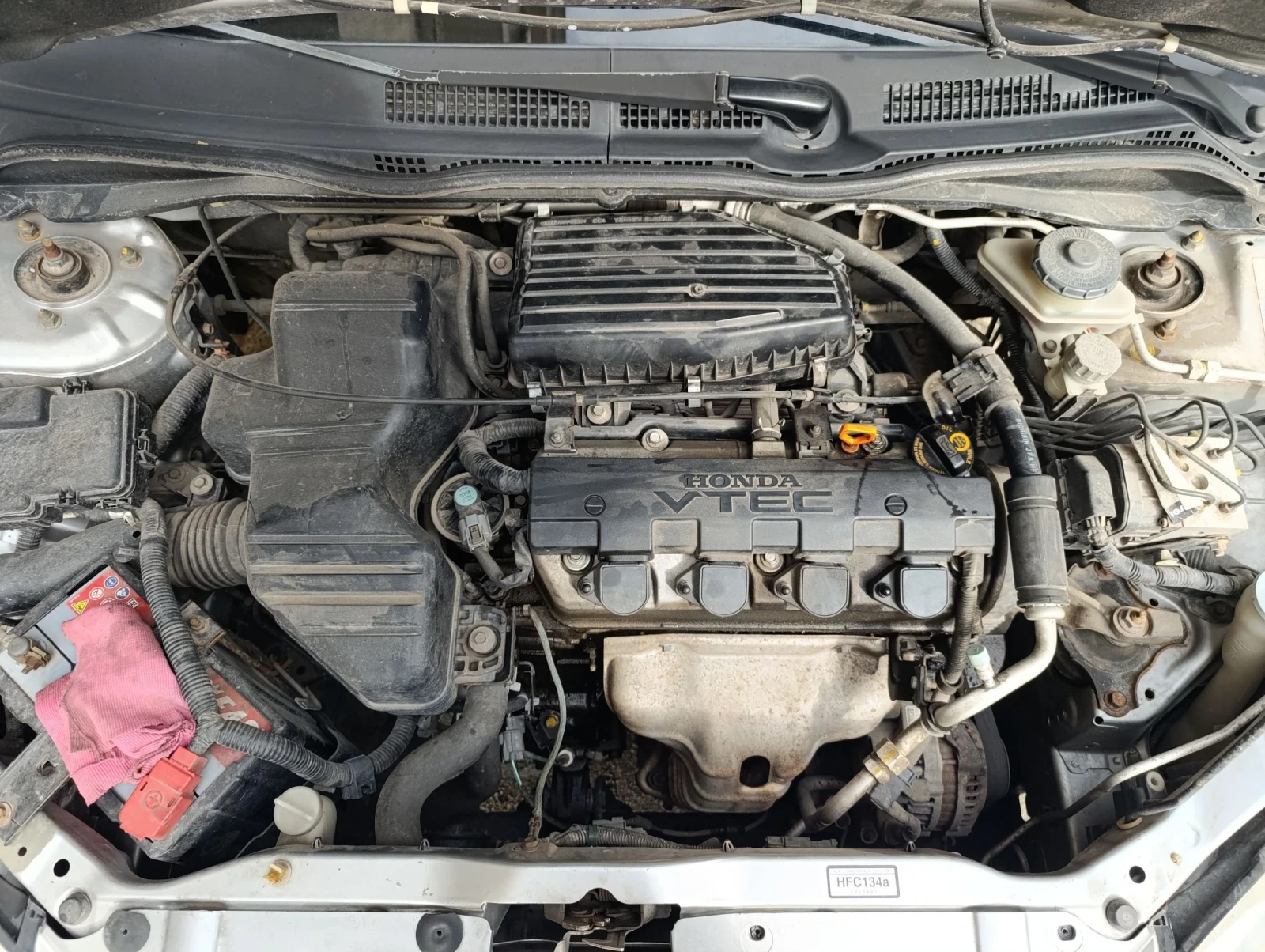 Honda Civic 1.6VTEC, снимка 16 - Автомобили и джипове - 53098995