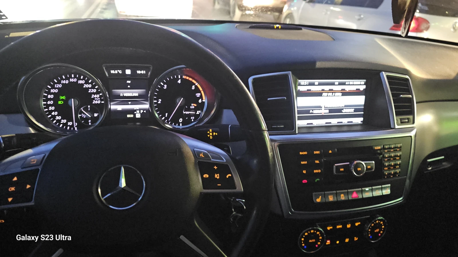 Mercedes-Benz 350, снимка 17 - Автомобили и джипове - 54169298