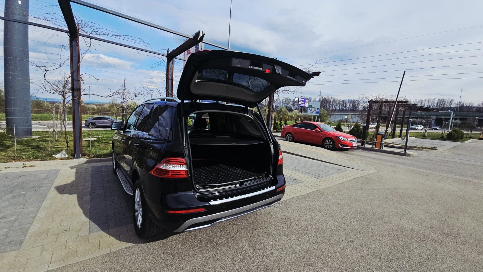 Mercedes-Benz 350, снимка 5 - Автомобили и джипове - 54169298