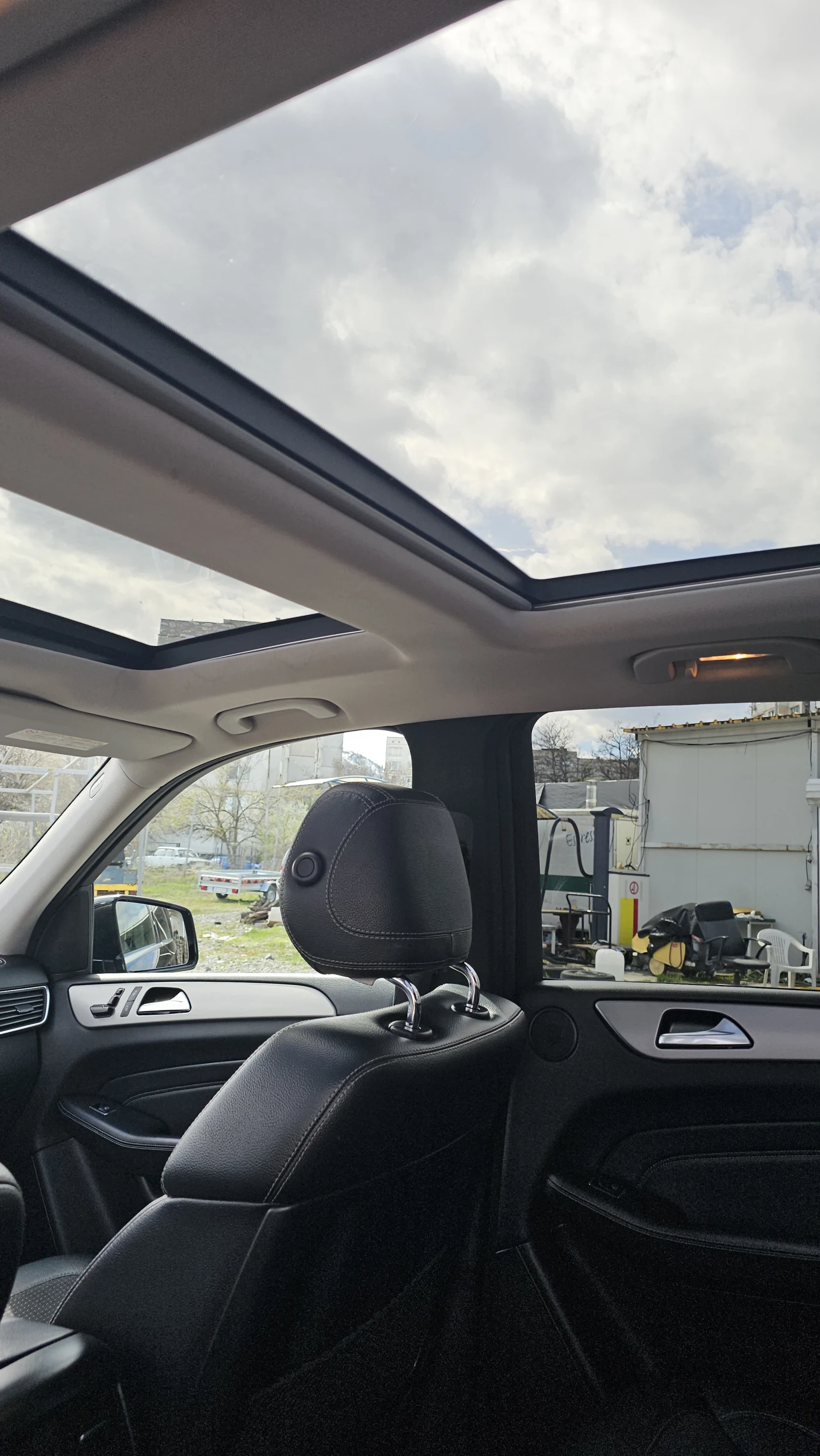 Mercedes-Benz 350, снимка 11 - Автомобили и джипове - 54169298