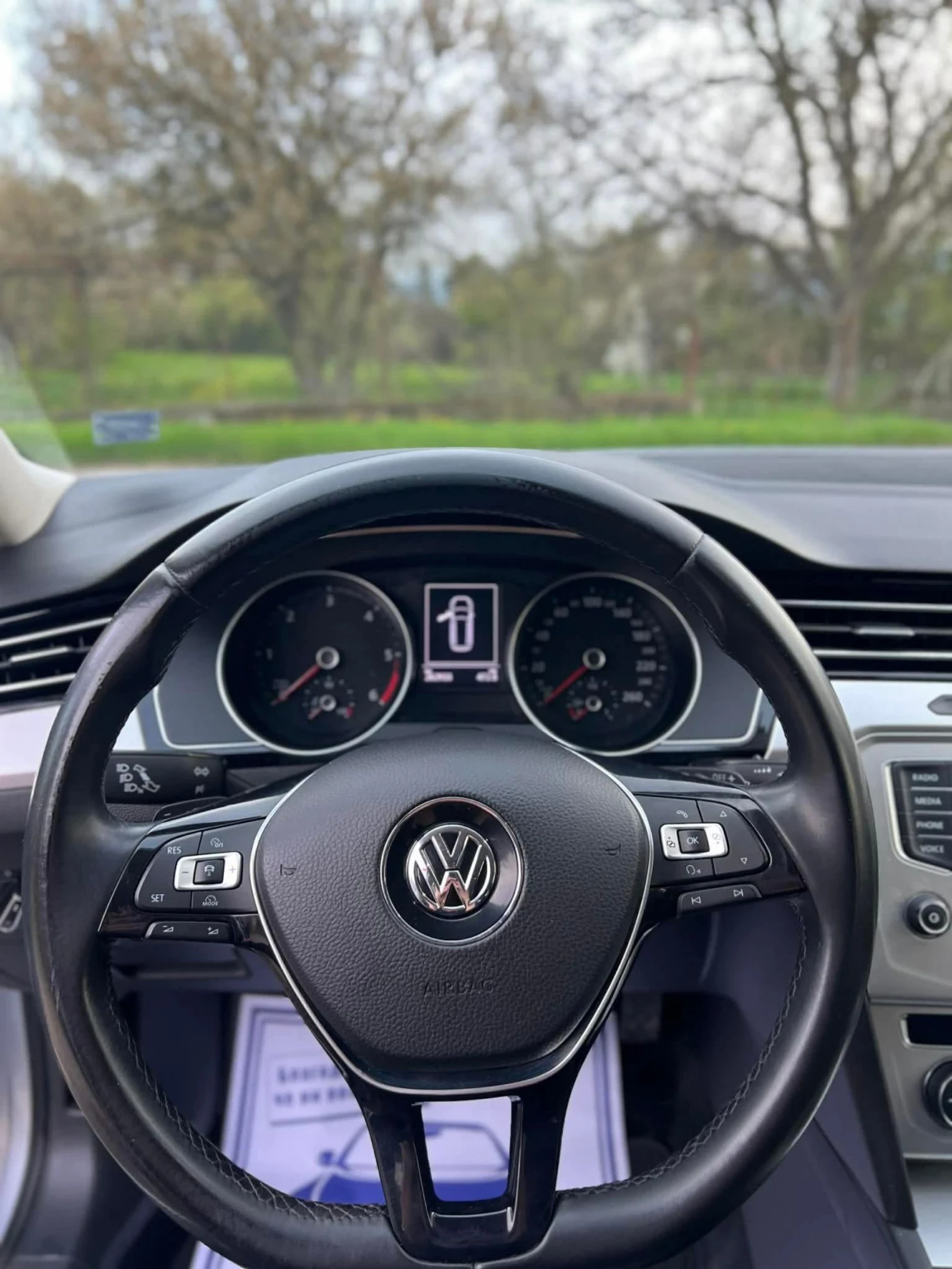 VW Passat, снимка 6 - Автомобили и джипове - 54334768