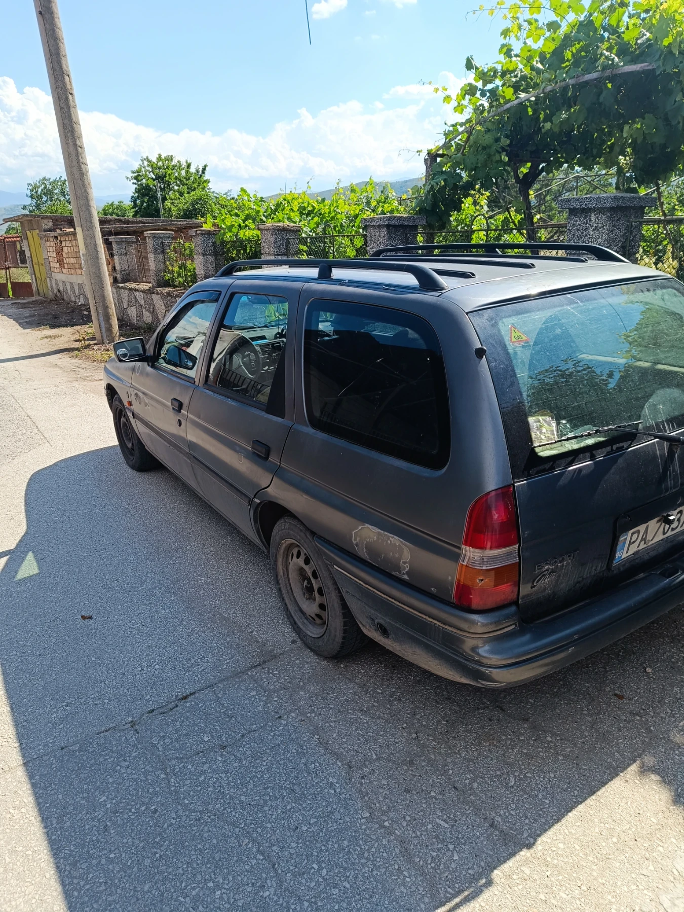 Ford Escort Чиа, снимка 6 - Автомобили и джипове - 54838702