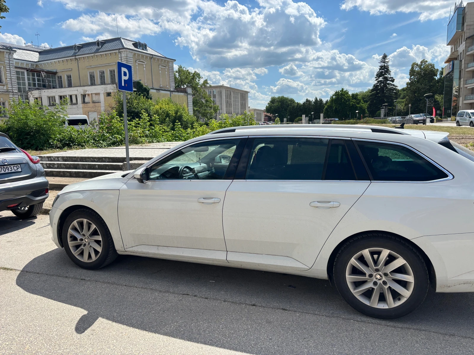 Skoda Superb, снимка 3 - Автомобили и джипове - 54945456