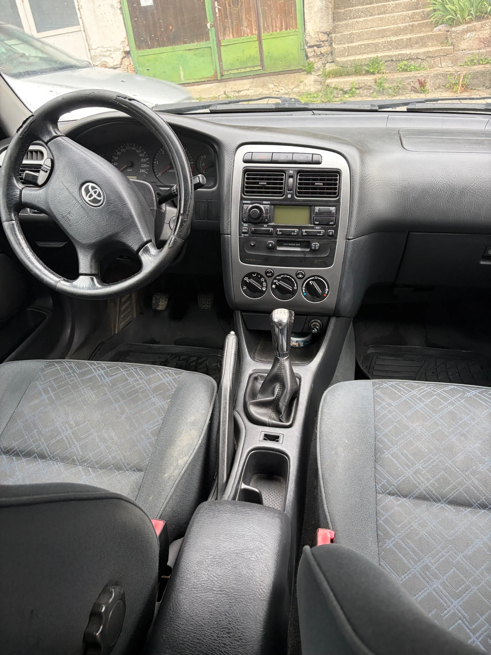 Toyota Avensis, снимка 5 - Автомобили и джипове - 55124501