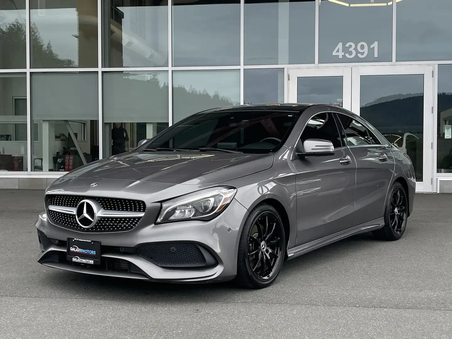 Mercedes-Benz CLA 250 4MATIC* AMG-LINE* MEMORY SEATS* REAR-CAMERA* 