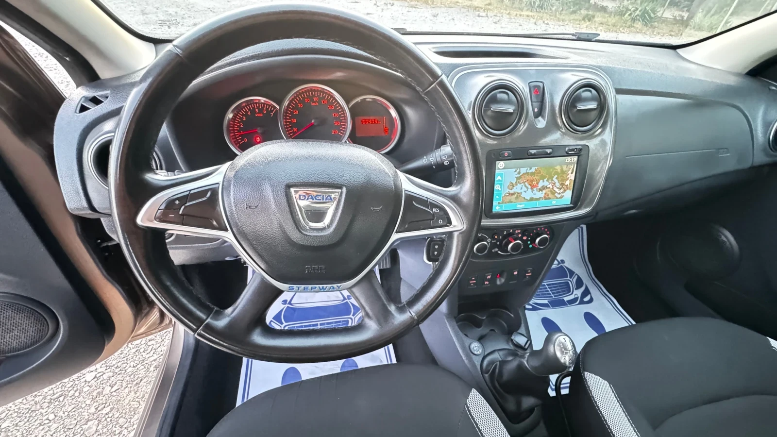 Dacia Sandero 2019 GPL 100000km ИТАЛИЯ , снимка 12 - Автомобили и джипове - 55675594