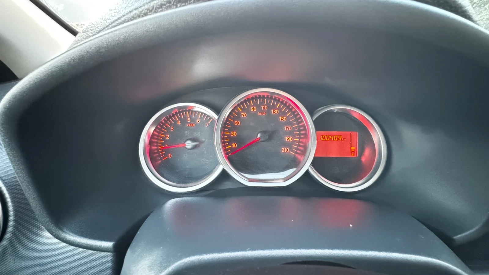 Dacia Sandero 2019 GPL 100000km ИТАЛИЯ , снимка 13 - Автомобили и джипове - 55675594