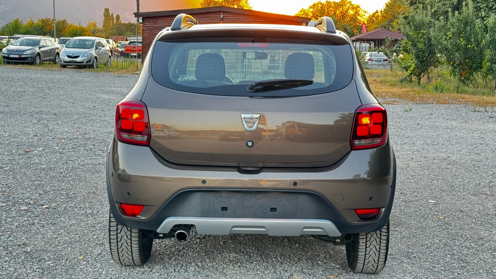 Dacia Sandero 2019 GPL 100000km ИТАЛИЯ , снимка 8 - Автомобили и джипове - 55675594