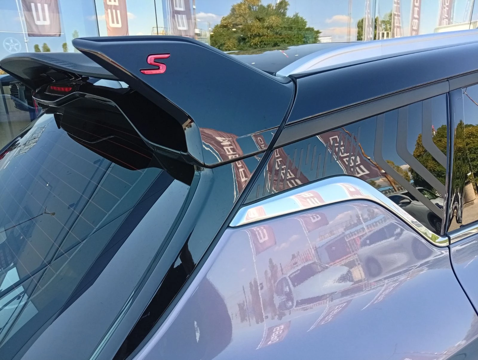 Geely Coolray GF+ , снимка 17 - Автомобили и джипове - 56162176