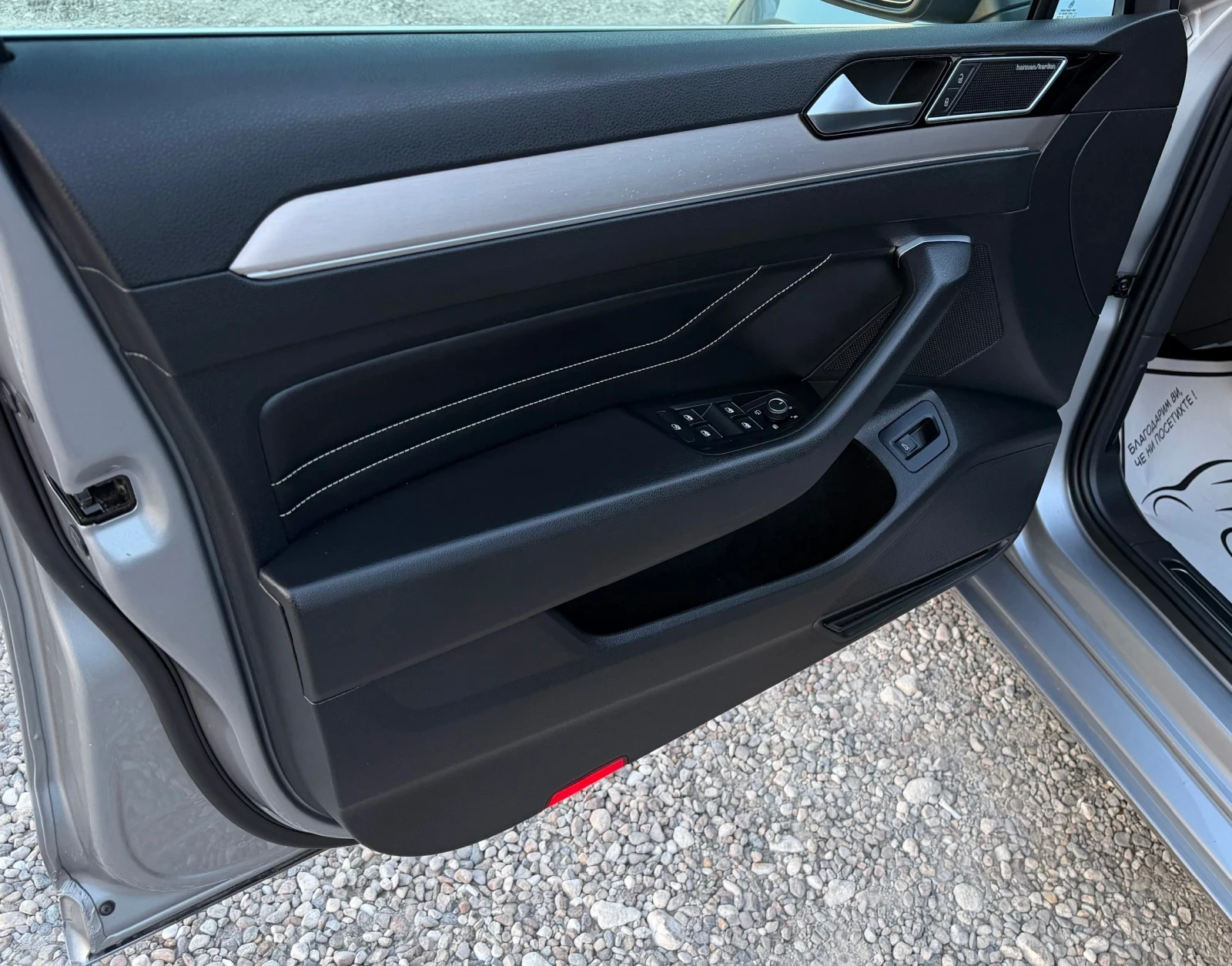 VW Passat 2.0TDI 150кс B8.5 * VIRTUAL* DSG* ПОДГРЕВ* ЛИЗИНГ*, снимка 9 - Автомобили и джипове - 56618476
